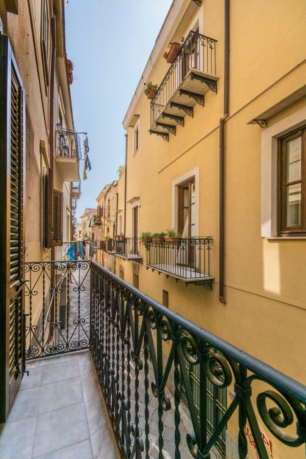 Bed and Breakfast Sheralkes Bed&Breakfast Palermo Exterior foto